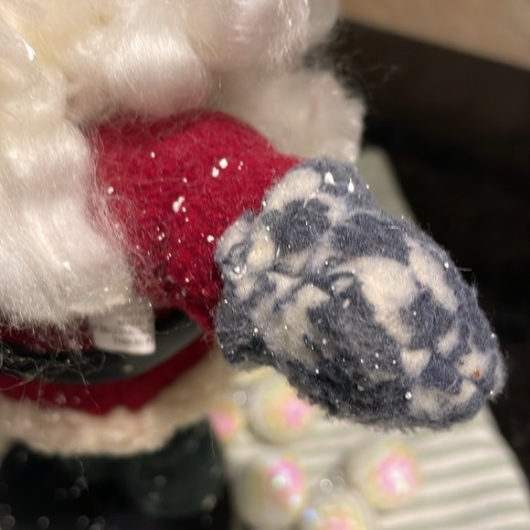 Father Christmas stands proudly with his fluffy beard, pine branches and snow - Picture 6 of 10